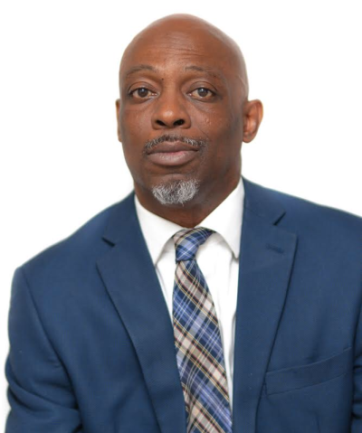 Suit headshot J. Lewis III